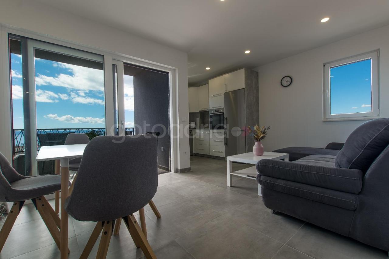 Sea View Apartments Diana Makarska Eksteriør billede