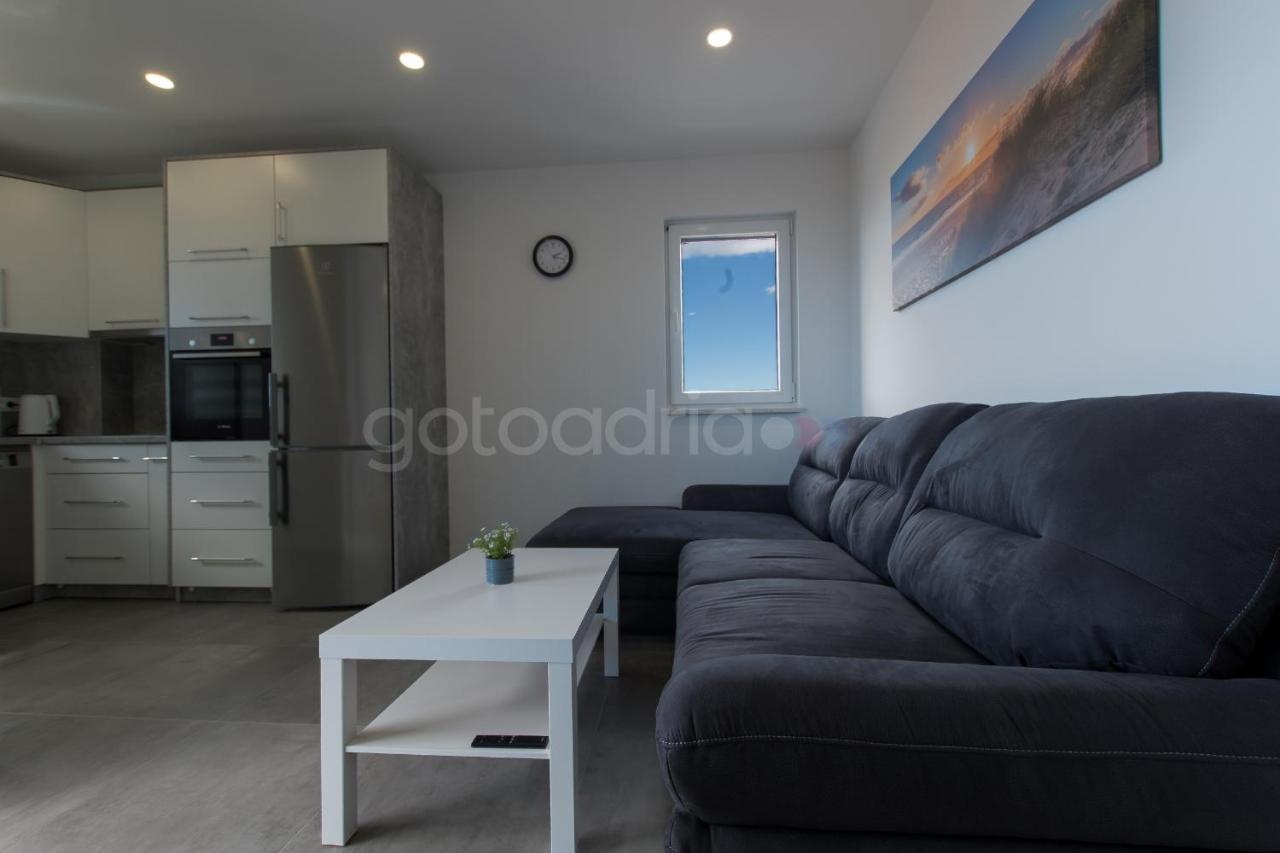 Sea View Apartments Diana Makarska Eksteriør billede